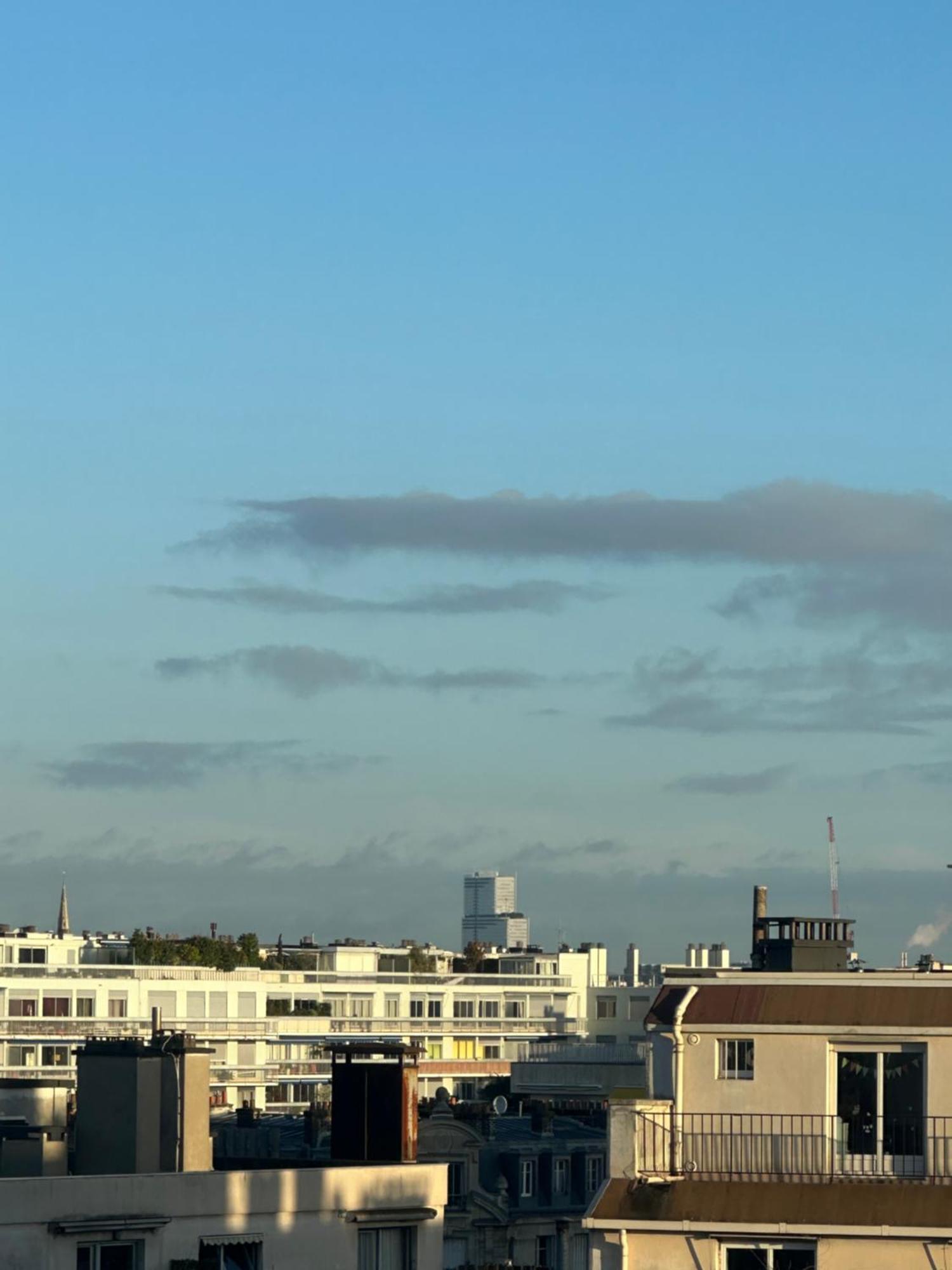 Appartement Tour Eiffel - *